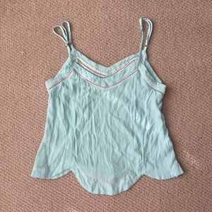Mika & Gala Scalloped Cropped Eyelet Tank Top Blouse Aquamarine Teal Size 10 EUC